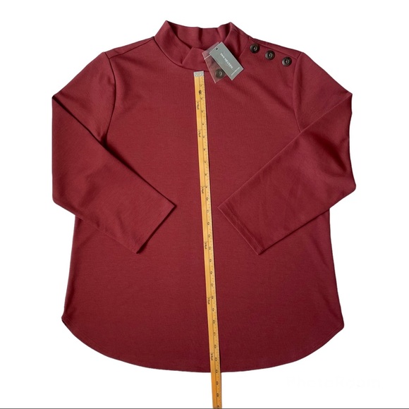 Women’s Van Heusen Stretch Long-Sleeve Blouse w/ Button Details - Size Medium - Picture 4 of 6